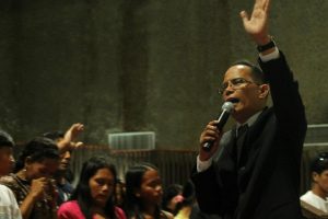 382531_10201563060343461_1890644656_n